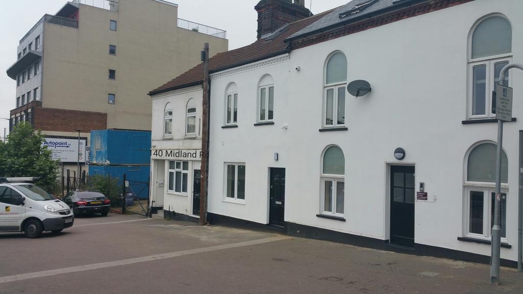 140 Midland Road Hotell Luton  Eksteriør bilde